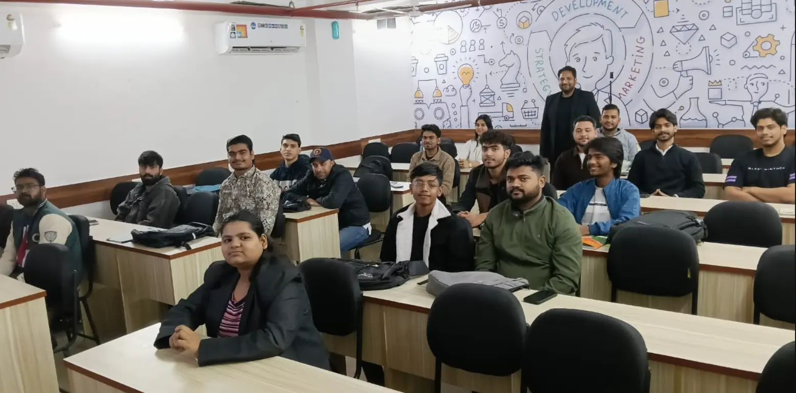 Students attending digital marketing training